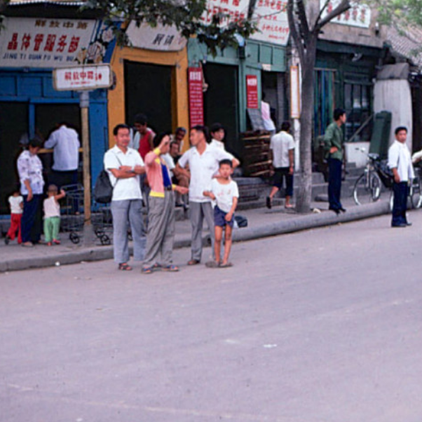 老照片:80年代的河南郑州,唤醒你的城市记忆