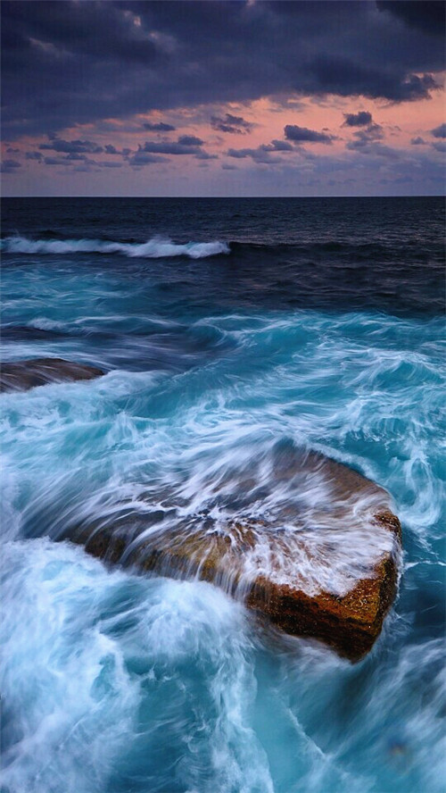 ins·大海神仙背景图:面朝大海,春暖花开