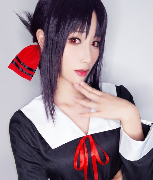 cosplay《辉夜大小姐想让我告白》辉夜,画风尽显清新迷人