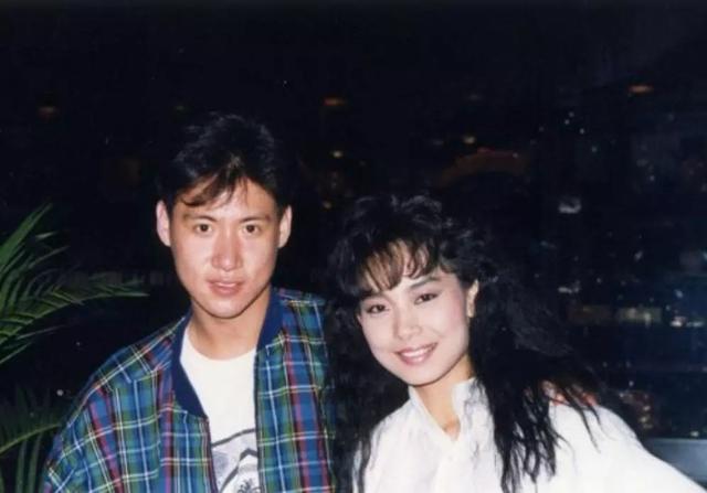 邝美云,郑家成,郑裕彤