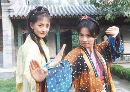 不敢认!牛莉的脸竟变成了杨幂和李小璐的综合