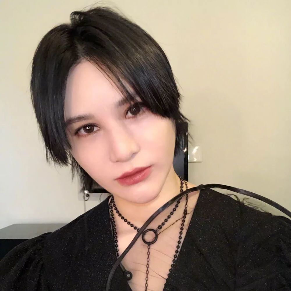 06超女再同框满屏感动,4年3聚会独缺尚雯婕,谭维维却称友谊不变!
