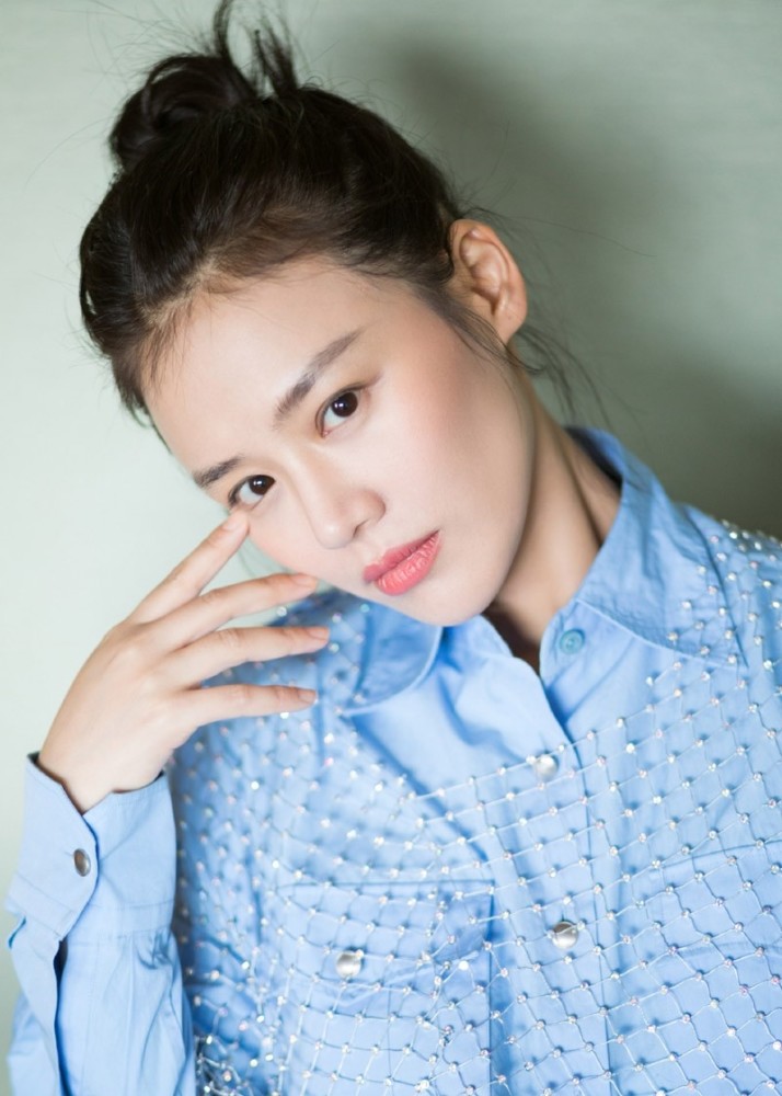 马思纯气质养眼唯美写真