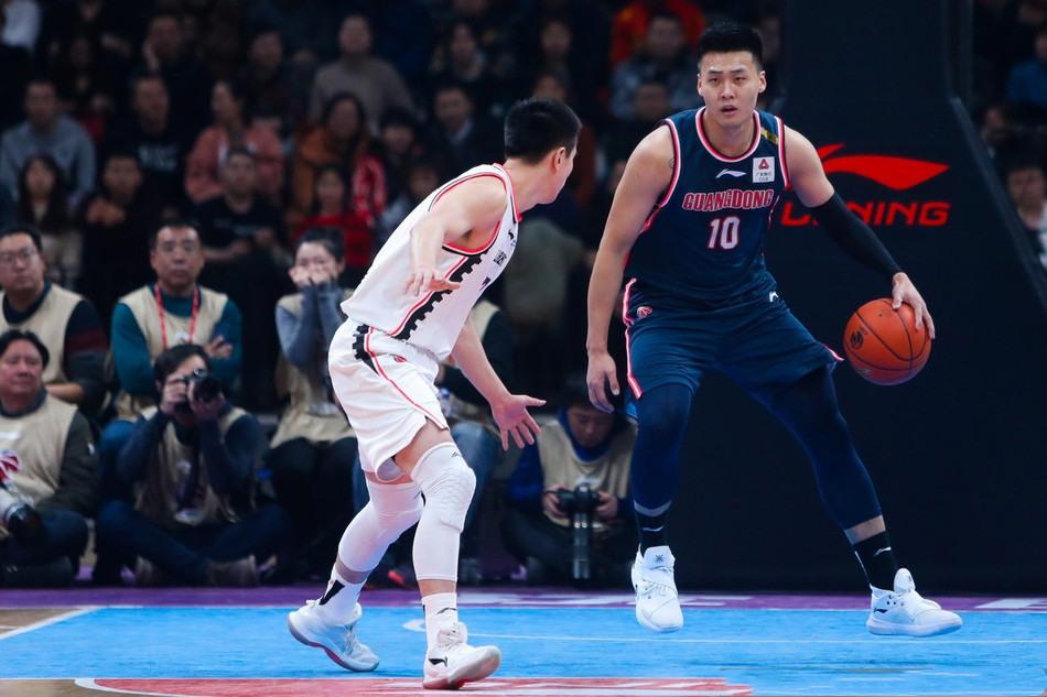 广东22胜2负一骑绝尘,马尚44分对飚芬森