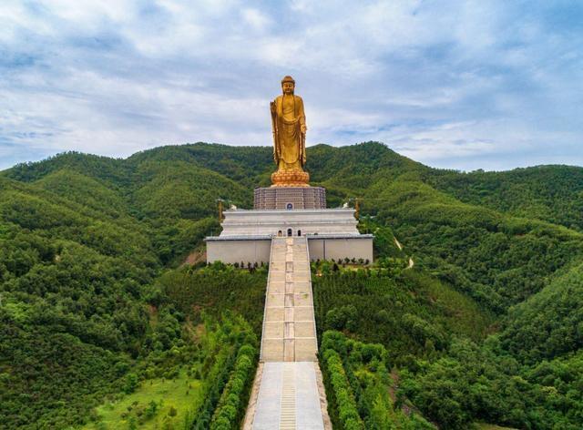 冷清如,大佛,旅游景区,中原大佛,乐山大佛,佛像