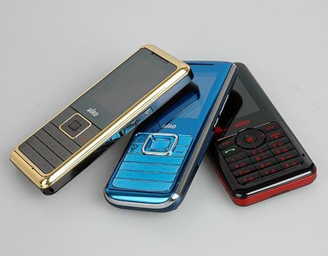 "最早在中国"的5个手机品牌,现都消失了,用过2种的都老了!