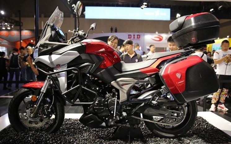 在2019年的中国国际摩托车博览会上,赛科龙就带来了最大的惊喜,它便