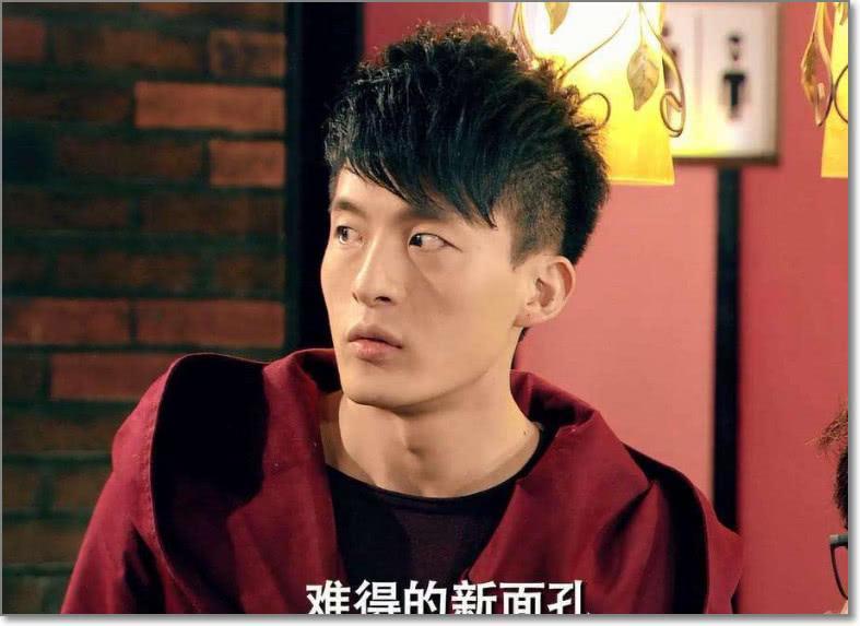 《爱情公寓》吕子乔随口说