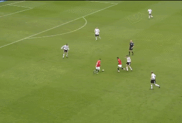 纳尼曼联时期十佳球:35米爆射如家常便饭,不看脸都以为是c罗