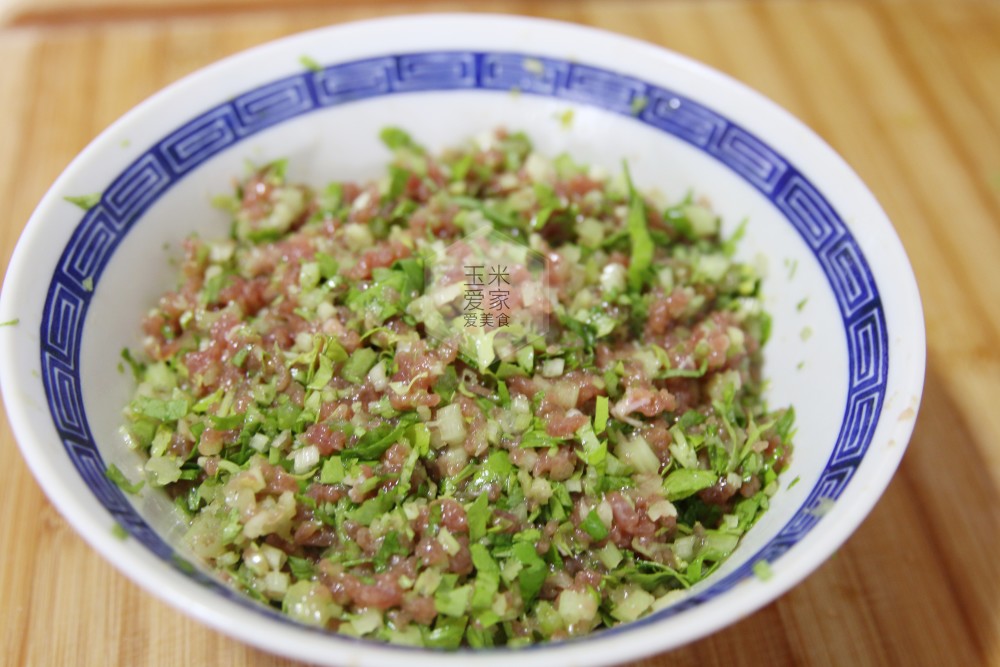 牛肉饺子,牛肉芹菜馅,芹菜,牛肉刀剁,饺子多汁