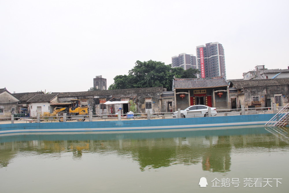 这是清厦客家古村落,较好地保留了围屋,碉楼,祠堂等客家建筑.