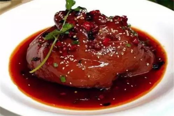 湖南 香辣肘子