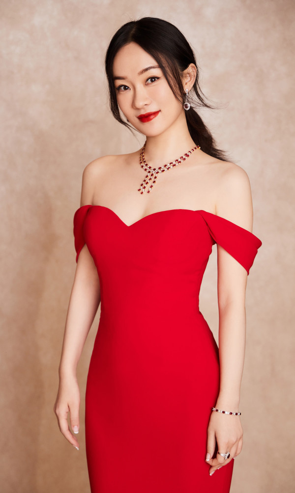 霍思燕 红色长裙美图 身材真好