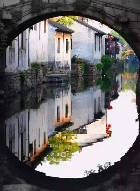 建筑风格,吊脚楼,四合院,苏派