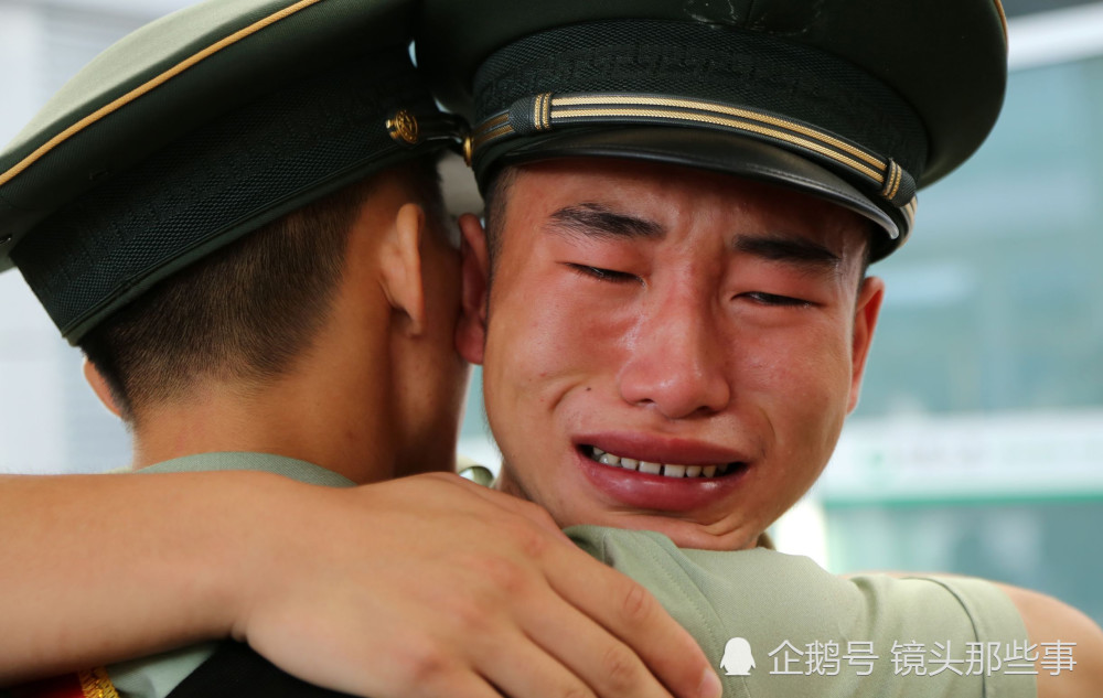 这就是中国军人!一句"如果我回不来,我爸就是你爸"直戳泪点!