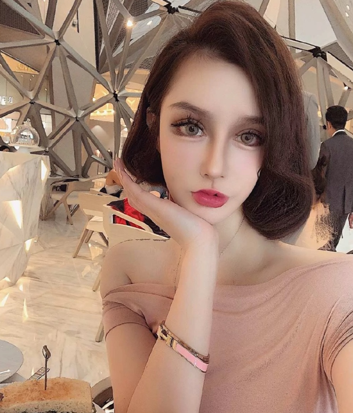 韩安冉,小猪先生,陈妮妮,网红,整容