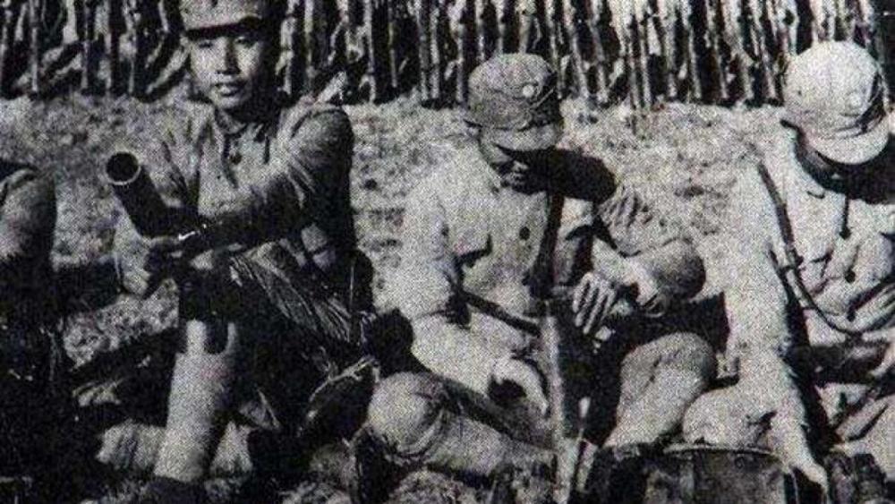十军全体将士发起了腾冲战役,他们兵分两路,同时攻向了腾冲城和来凤山