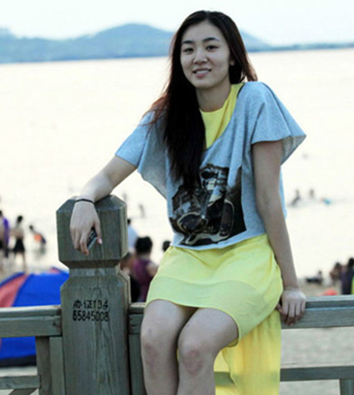 中国女篮"第一美女",被科比青睐,库里多次偷瞄,大长腿