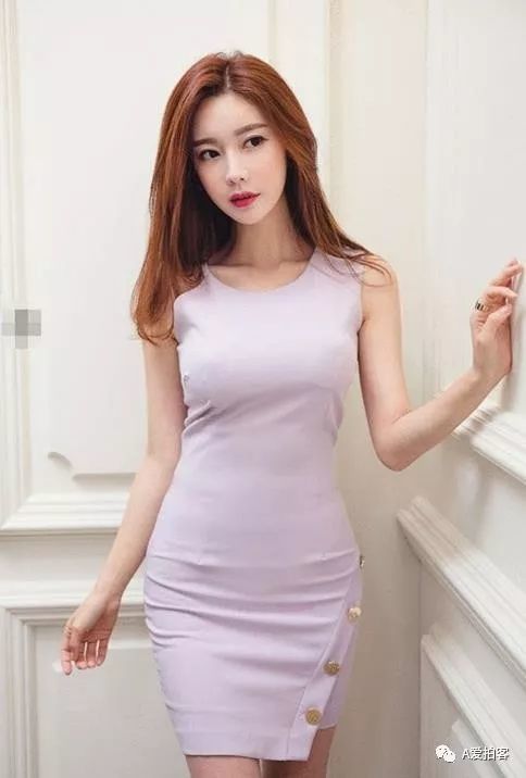 气质高雅美女小姐姐,文静雅士,更显清新漂亮!