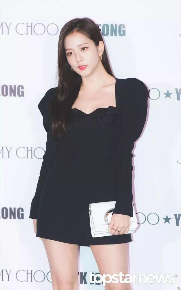 林允儿,金泫雅,lisa,jimmy choo,金俊勉,金雪炫