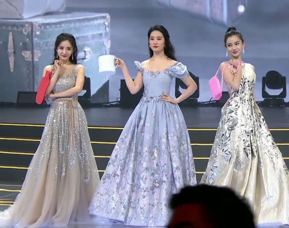 刘亦菲,angelababy,迪丽热巴,杨幂,郑爽,欧阳娜娜