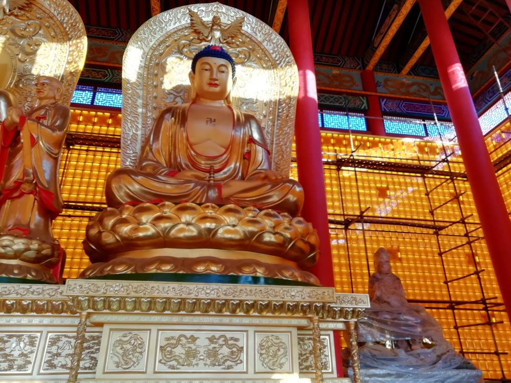 寺庙里为何禁止拍照?原因竟是每尊佛像都有"肖像权"!