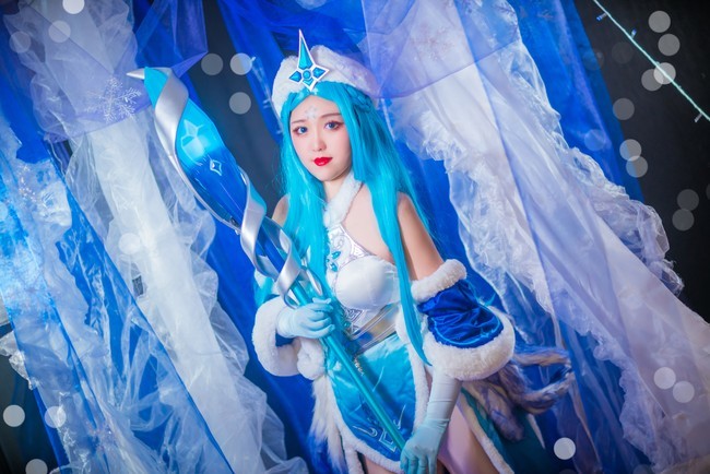 王者荣耀:冰雪女神王昭君cos,感受凛冬将至的魅力了!