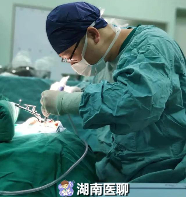 女童腺样体肥大!24小时内,她做完日间手术后就出院了