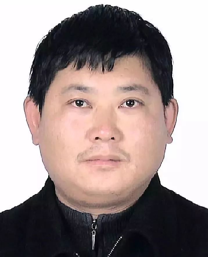 1975年2月出生 长阳土家族自治县人 1968年7月出生 长阳土家族自治县
