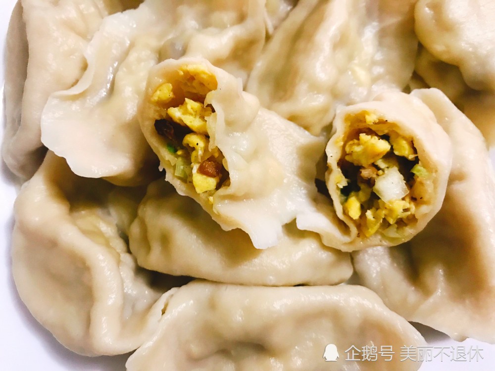 三鲜馅饺子,白菜馅饺子,鸡蛋饺子,素饺子