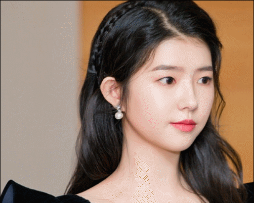 为啥何蓝逗总留