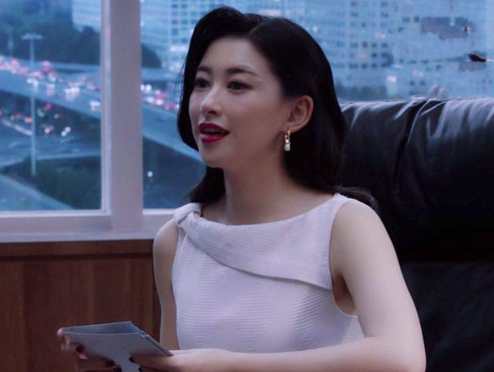 精英律师:四个女人都爱罗槟,栗娜质问他到底爱谁?罗槟