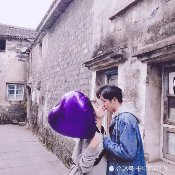 甜蜜·氟西汀·情侣头像:渴望的爱情 终于在我生命出现了