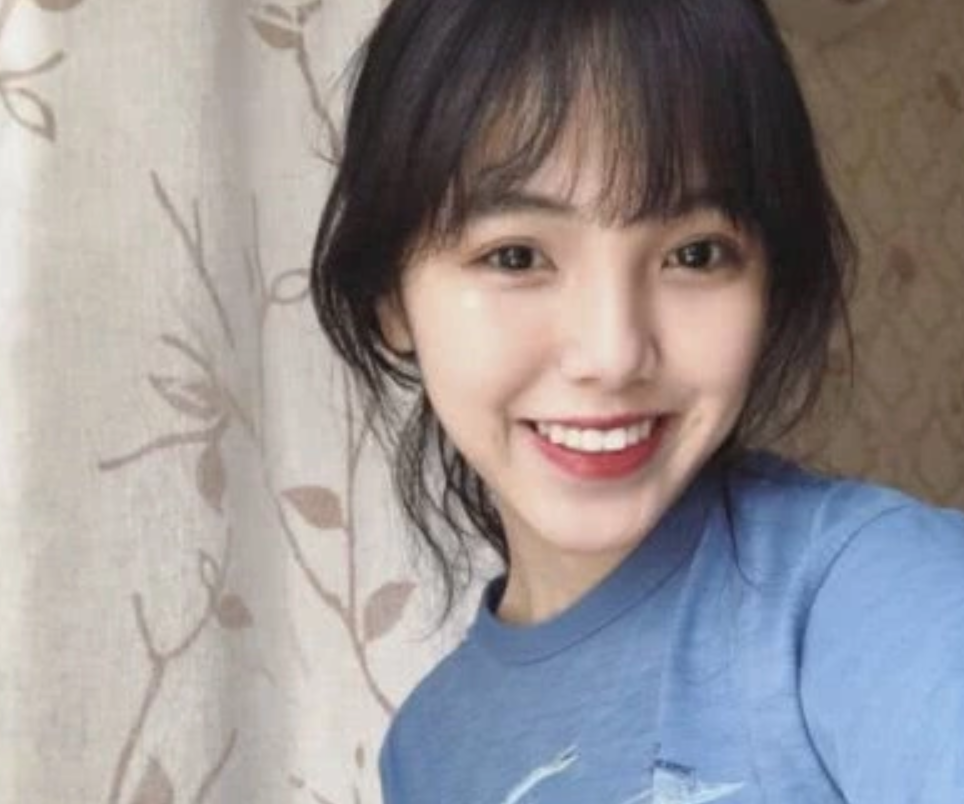 笑起来很好看的女生,嘴唇会有"3特征",中一个不愁"脱单"!