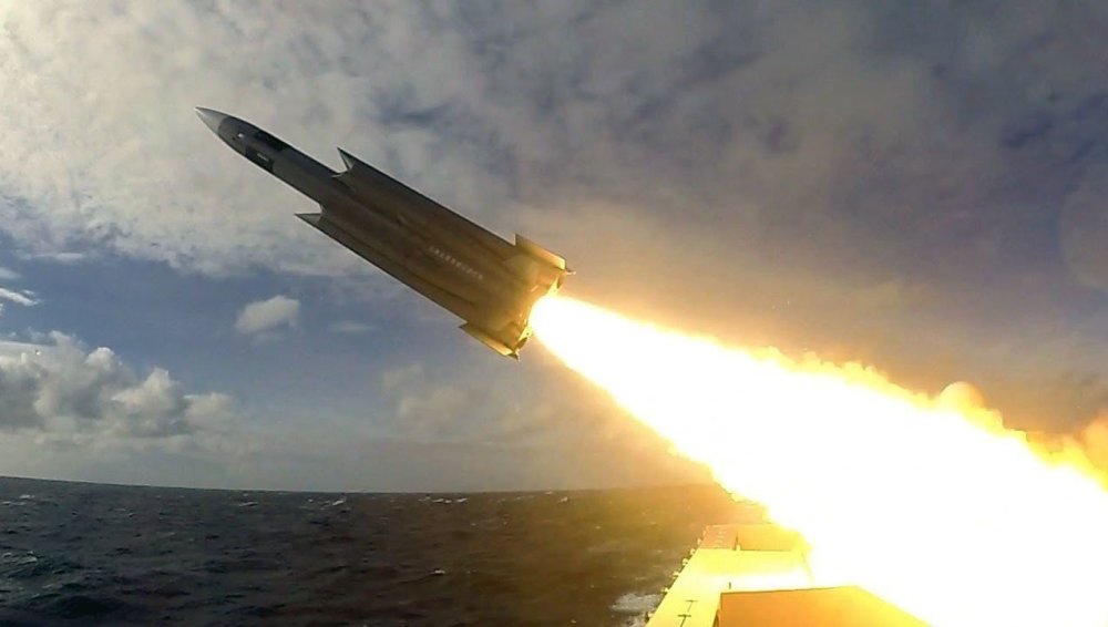 台湾试射增程版"雄3"反舰导弹,射程达400公里明年将量产