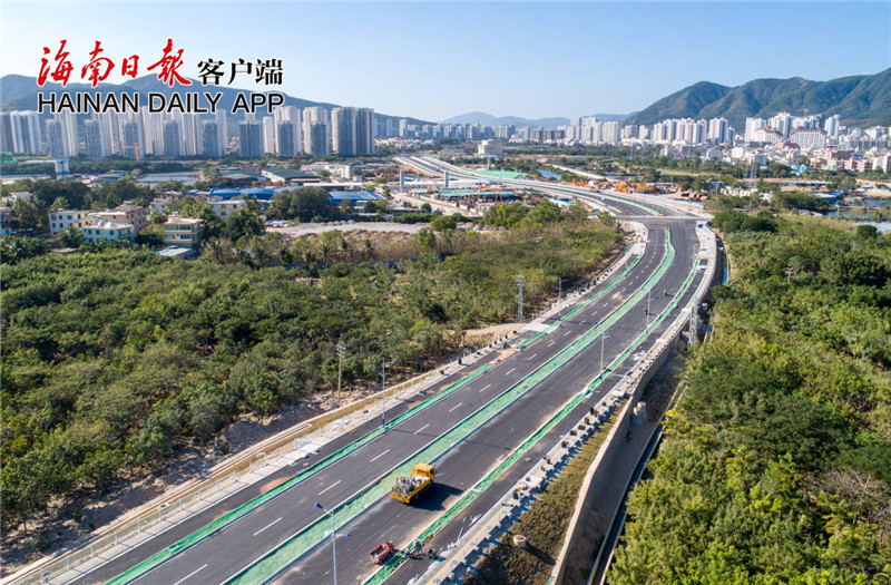 进出亚龙湾有新路线 亚龙湾第二通道实现功能性通车