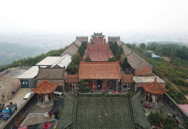 河南旅游,安阳,九龙山,龙山积雪