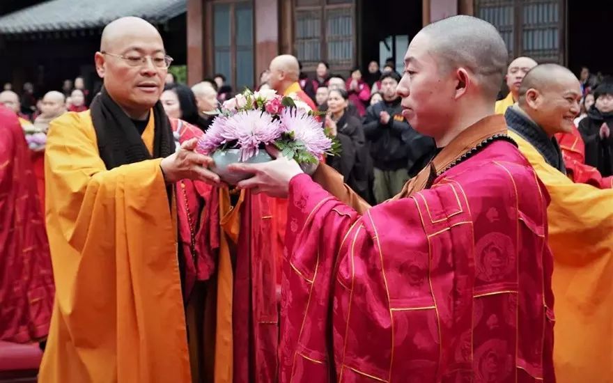 杭州灵隐寺方丈光泉大和尚,杭州香积寺监院衍空法师传供 心生欢喜 是