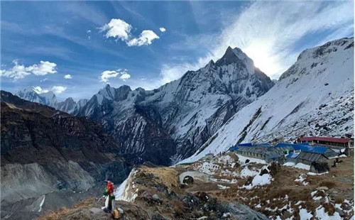 尼泊尔喜马拉雅山区发生雪崩,致至少7人失踪,天气恶劣