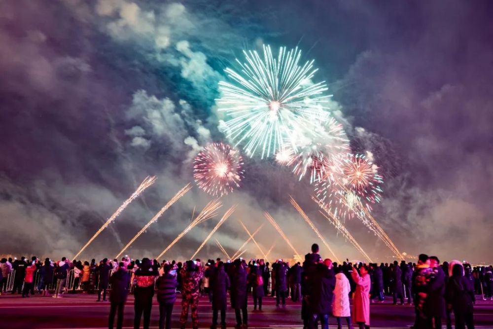 昨晚南湖放烟花,你有看到!高清大图来了,美翻了!