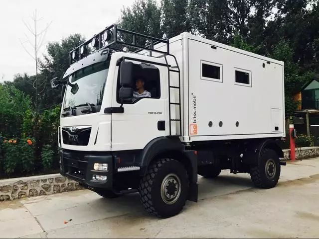 机械部落:超强德国越野房车 man曼4x4 实拍解析