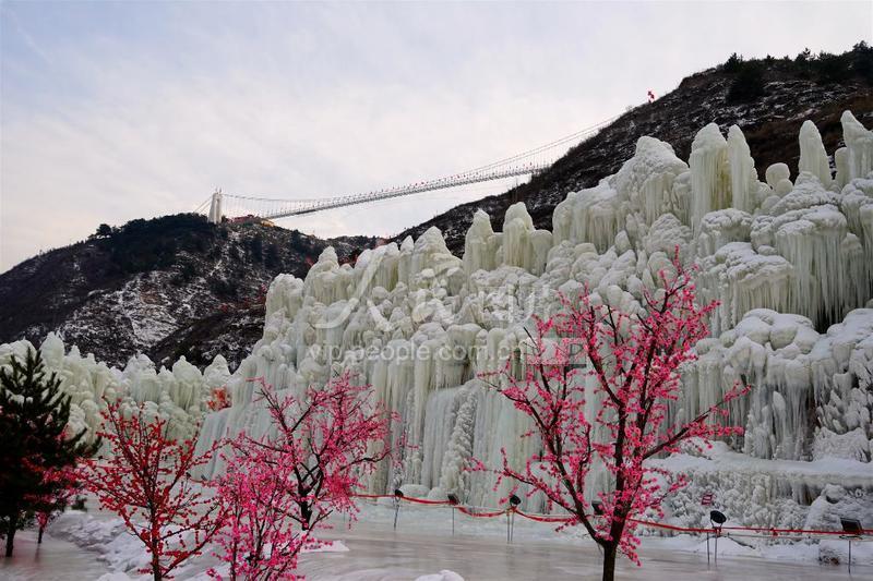 山西云泉谷景区打造30000平米冰雪世界