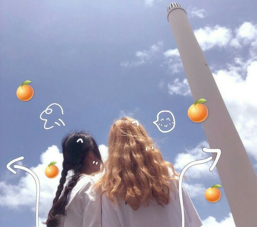 神仙闺蜜头像:你比二十六度不刮风的夏天,还要深得我意!
