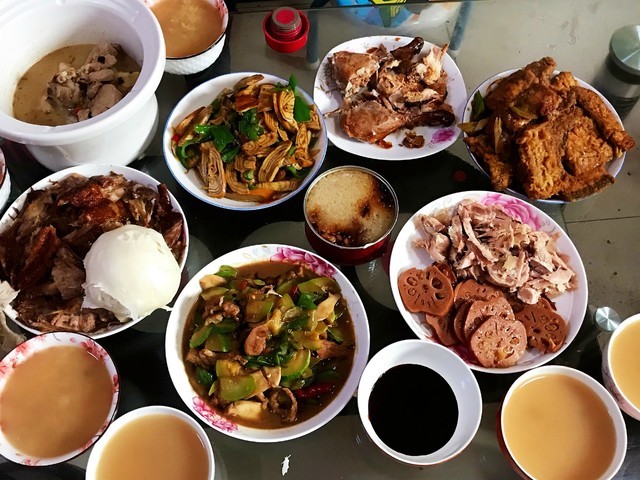 年夜饭,除夕夜,北京烤鸭,糯米藕,家常菜