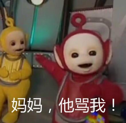 胖哥神侃:三亚游泳衣物被没收 退休干部赤裸回