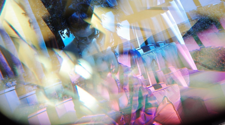 超模奚梦瑶晒泳装照 这身材太厉害了