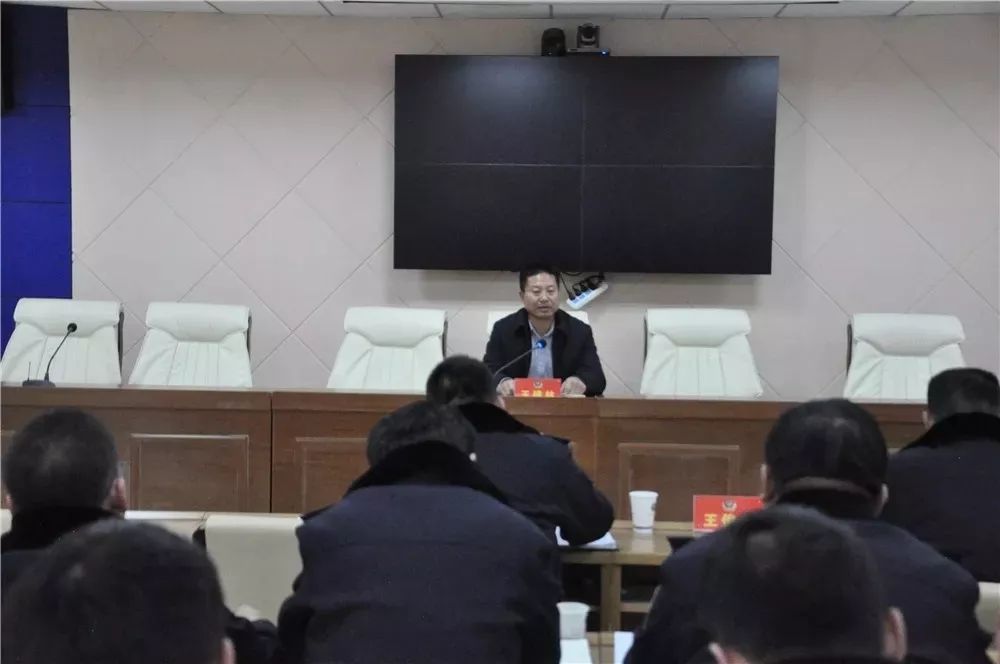 德令哈市公安局立即行动,按照州委,州政府,市委,市政府以及上级公安