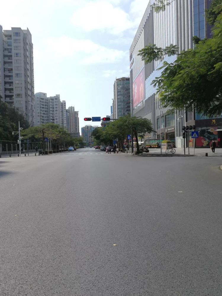 过年前后の深圳街头