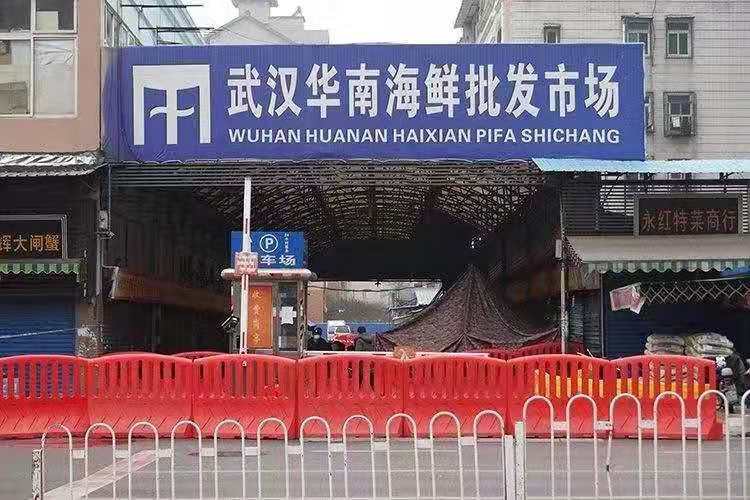 华南海鲜市场幕后老板:地产起家,"二代"接班
