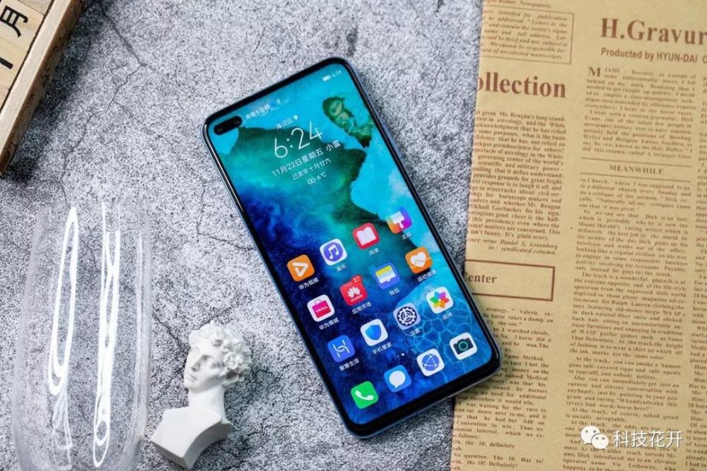 想要入手华为线上旗舰荣耀v30pro,这块屏幕能否能够满足需求呢